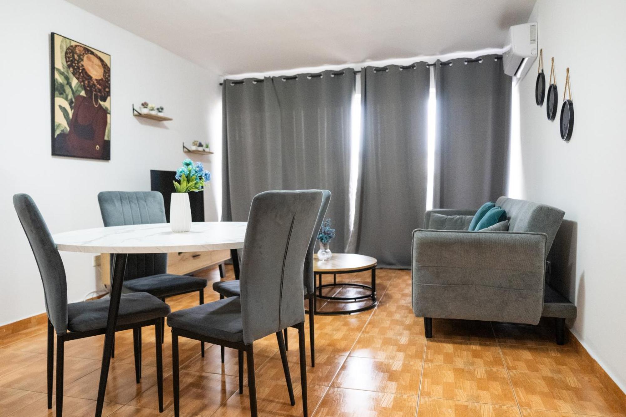 Napa Centrale Suites Айя Напа Екстериор снимка